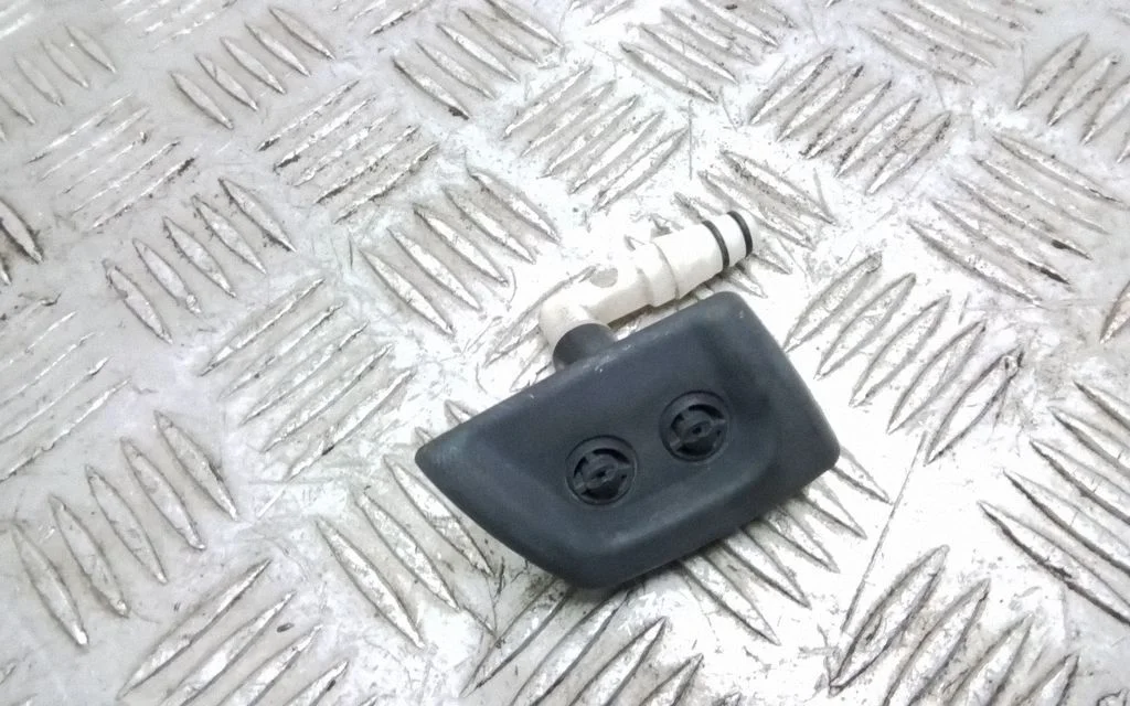 Headlight washer spray nozzle 21724