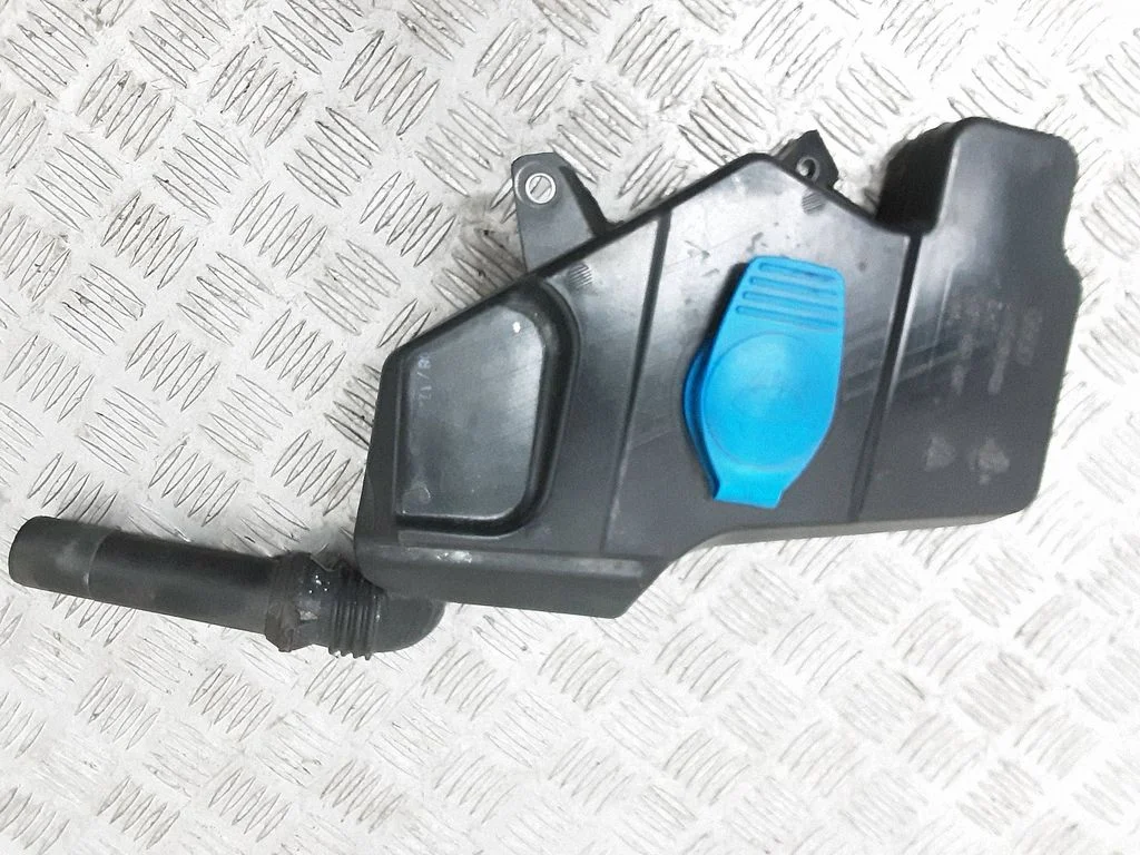 Windshield washer fluid reservoir/tank 4G1955462