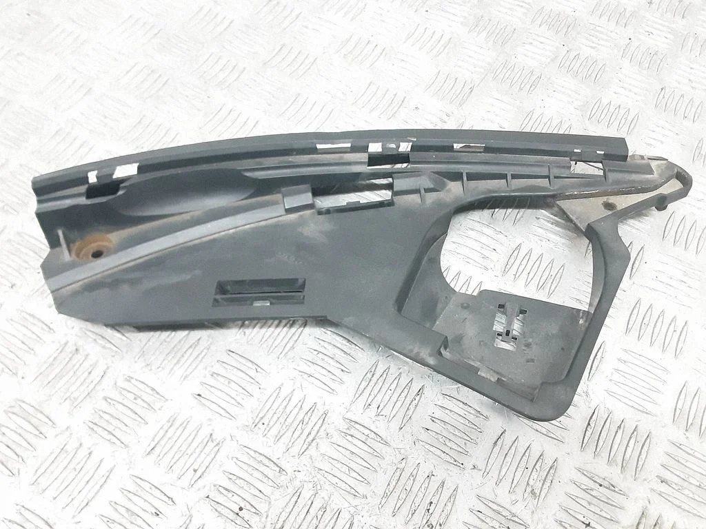 Headlight/headlamp mounting bracket 30763433