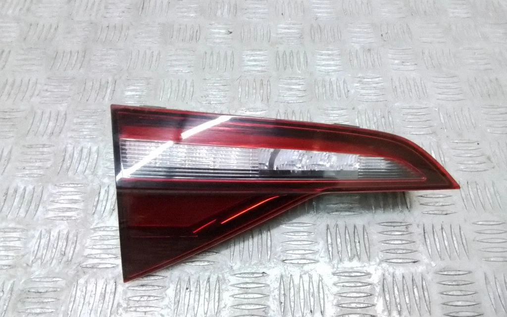 Tailgate rear/tail lights – Volkswagen Jetta USA (2019-)