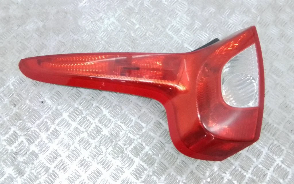 Rear/tail lights – Volvo C30 (2007-2010)