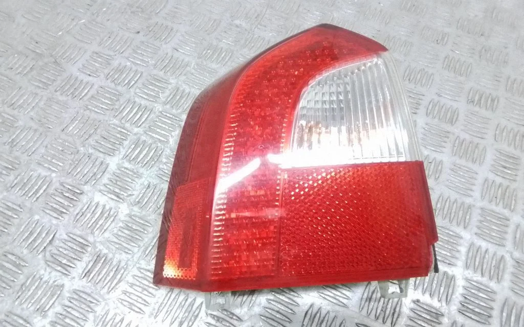 Rear/tail lights 30698983
