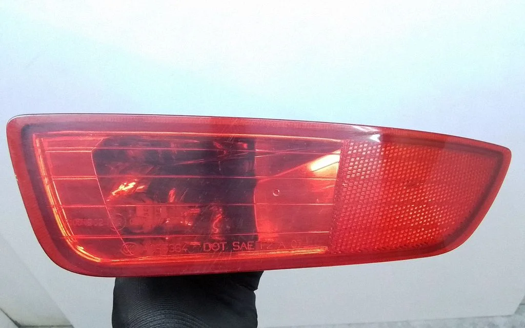 Rear fog light – Volvo XC60 (2009-2013)