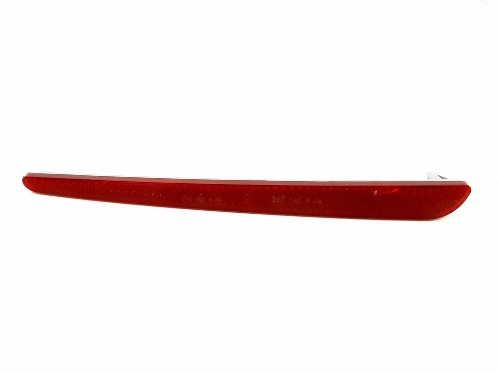 Rear tail light reflector – BMW X5 E53 (1999-2006)