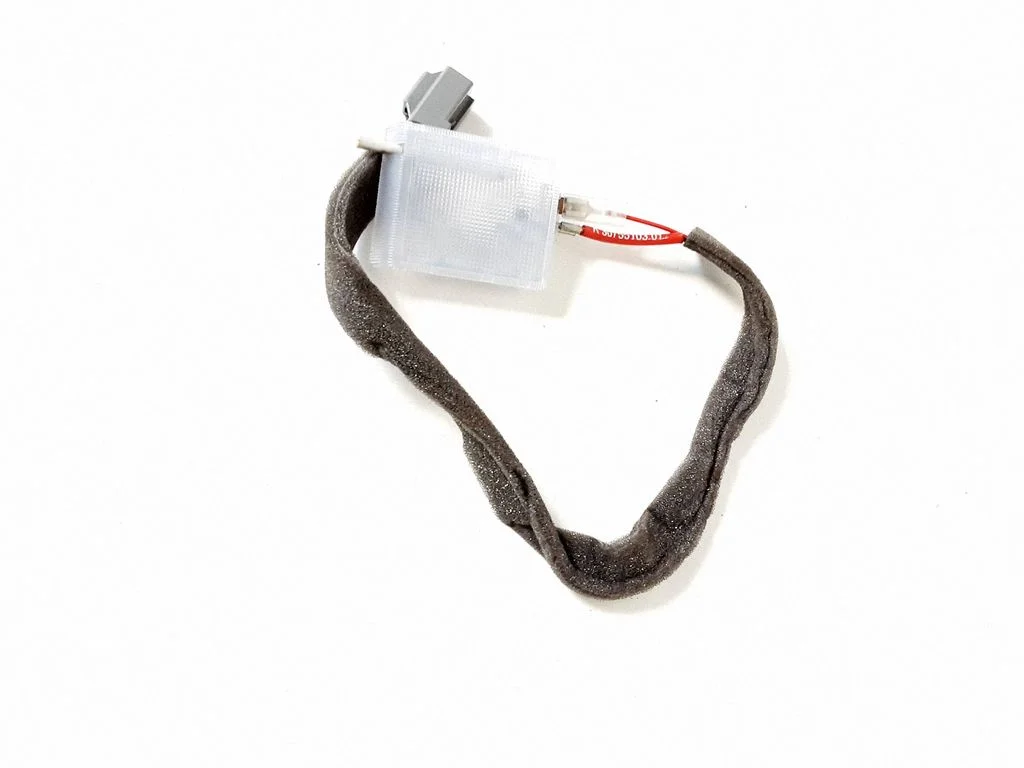 Glove box light – Volvo XC90 (2003-2006)