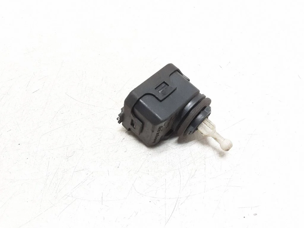 Headlight level adjustment motor 1J0941295C