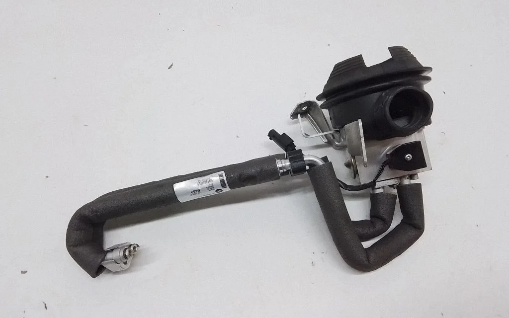 Kliimaseadme paisumisventiil – BMW 7-seeria F01 F02 F03 F04 (2008-2016)