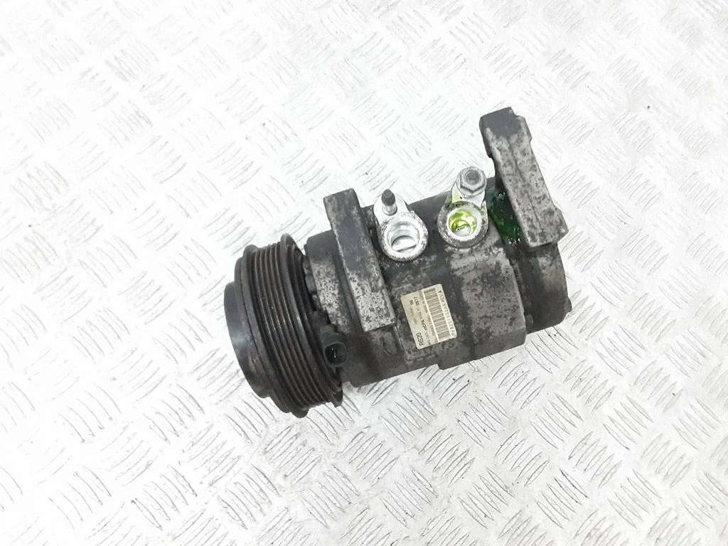 Kliimakompressor (pump) 68251535AE