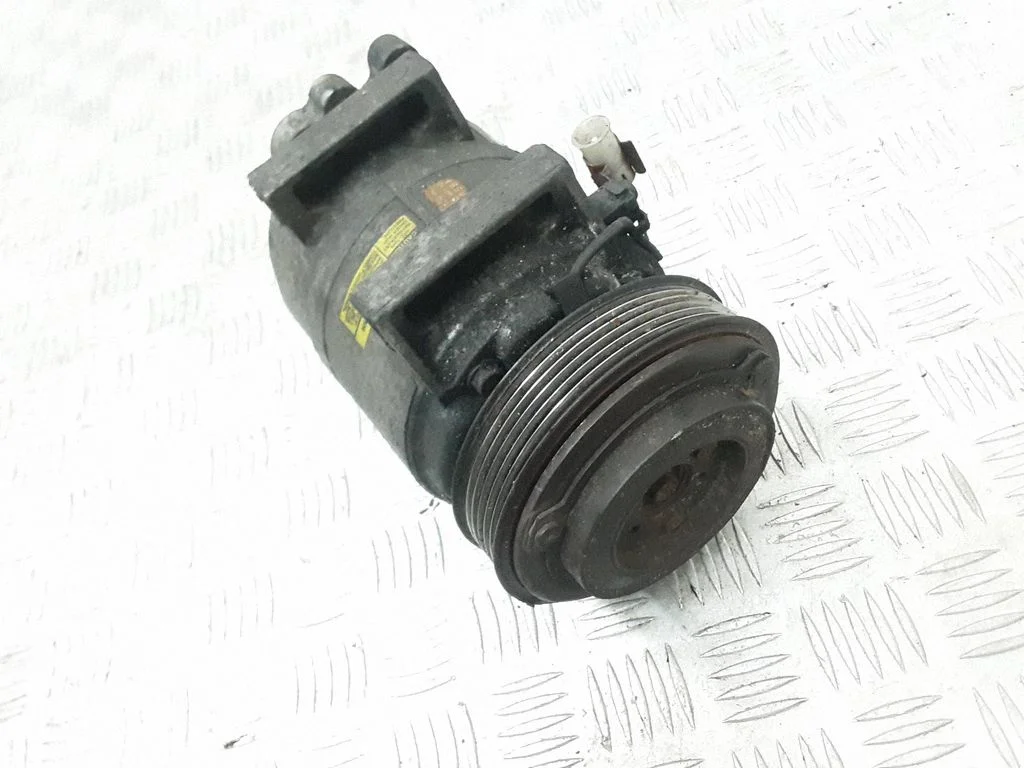 Air conditioning (A/C) compressor (pump) 30761388