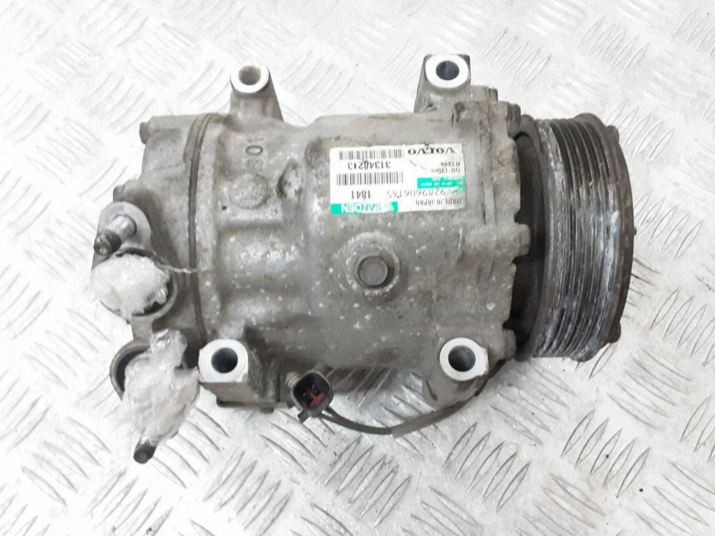 Air conditioning (A/C) compressor (pump) – Volvo V60 (2013-2018)