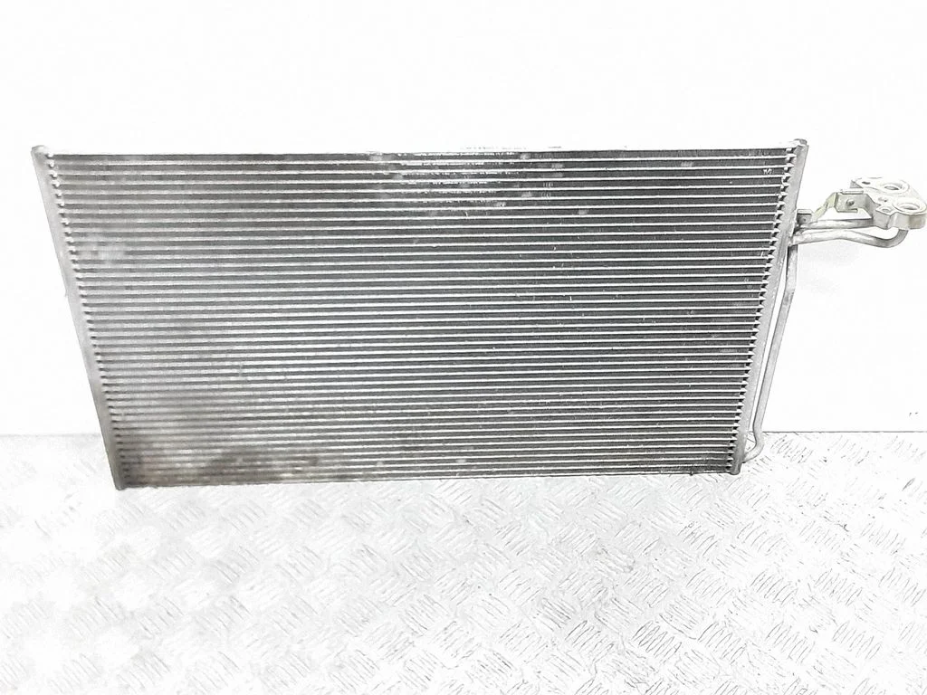 A/C cooling radiator (condenser) – Volvo V50 (2004-2007)