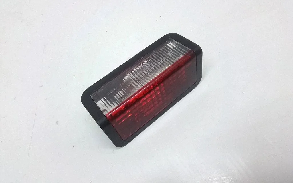 Pagasiruumi valgustustuli 9185401