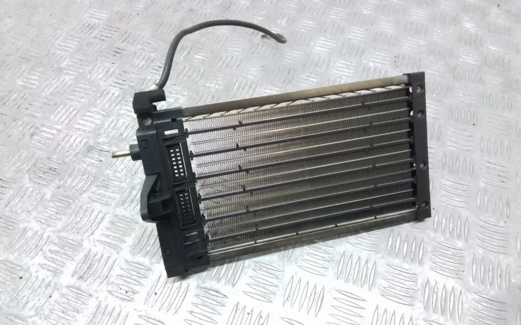 Elektryczna nagrzewnica kabiny – BMW Seria 3 E90 E91 (2005-2012)