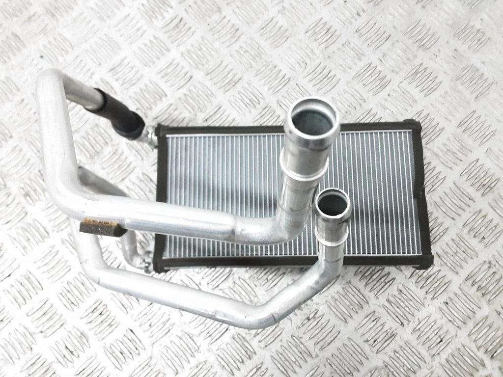 Heater blower radiator – front