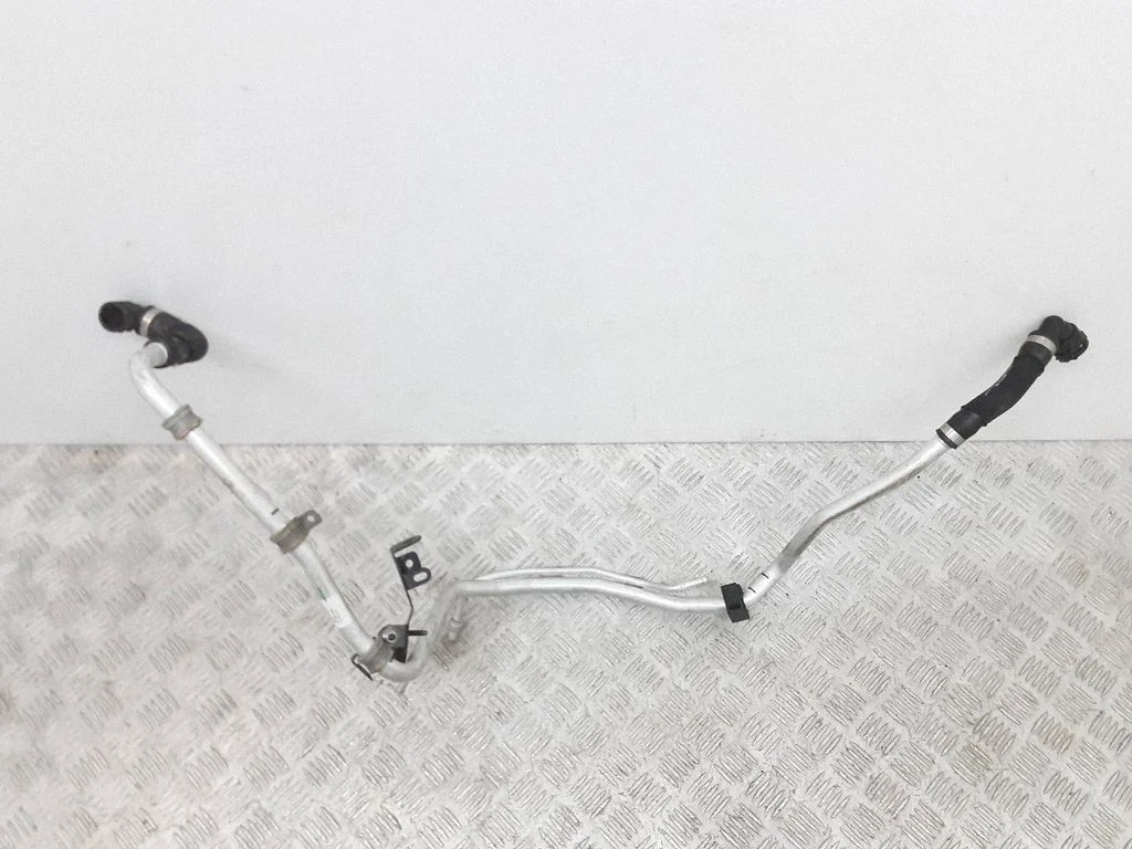 Mootori jahutusvedeliku toru / voolik A2328309900