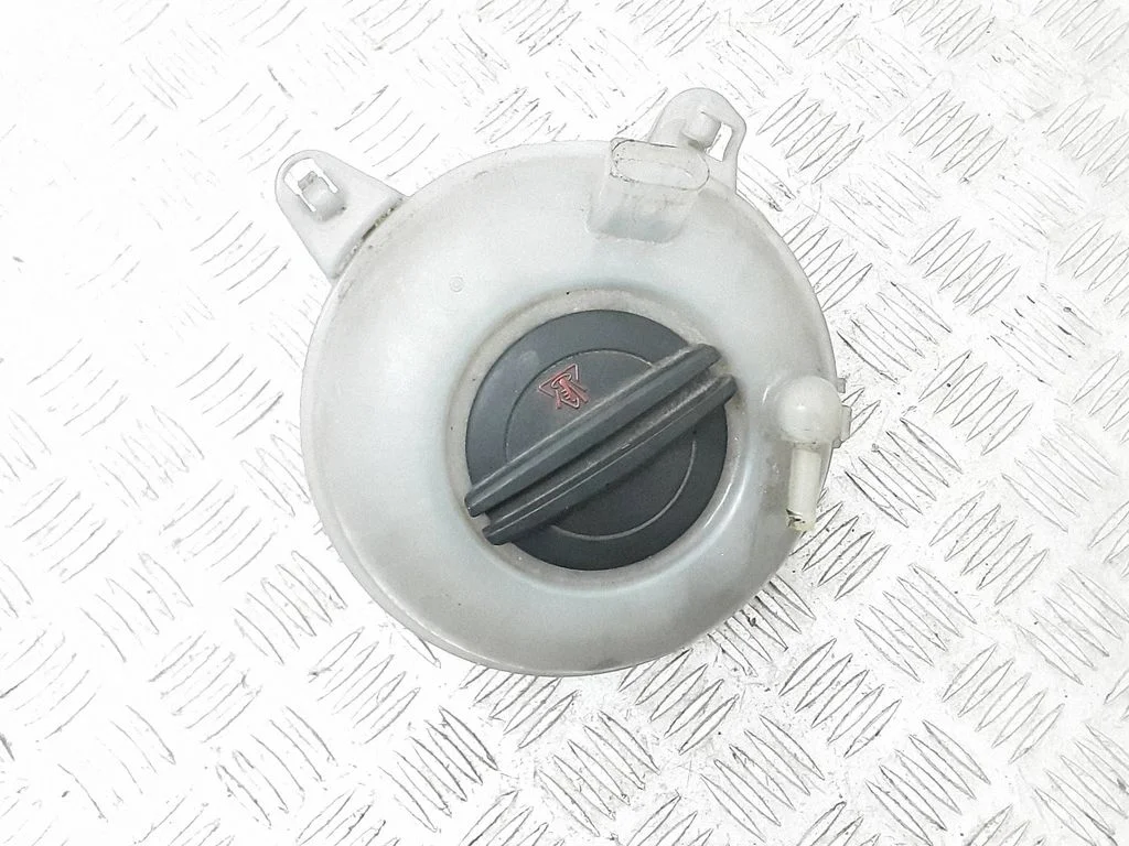 Jahutusvedeliku paisupaak 5Q0121407G