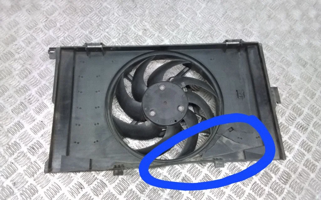 Radiator cooling fan shroud – BMW i3 (2013-)