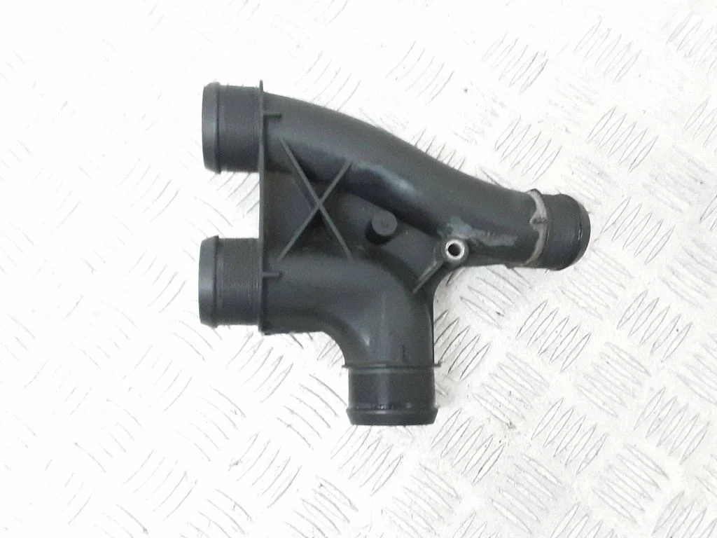 Vahejahuti voolik (-ud)/ toru (-d) – Peugeot 3008 I (2008-2015)