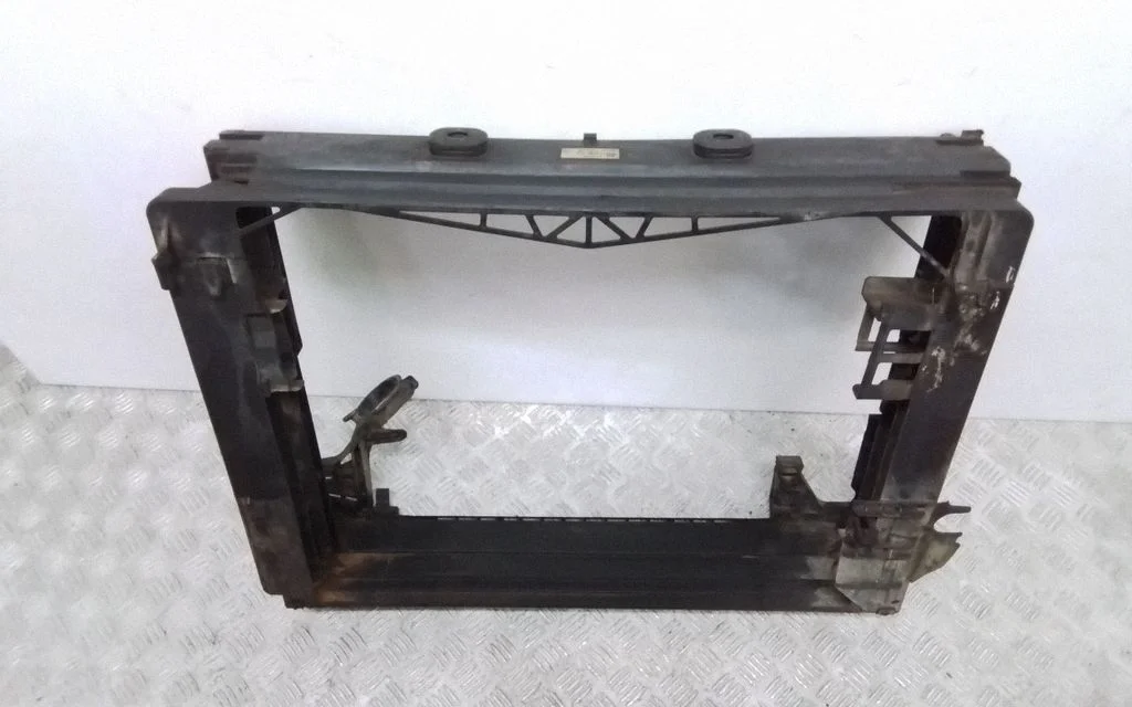 Radiaatori tugipaneel 7621272