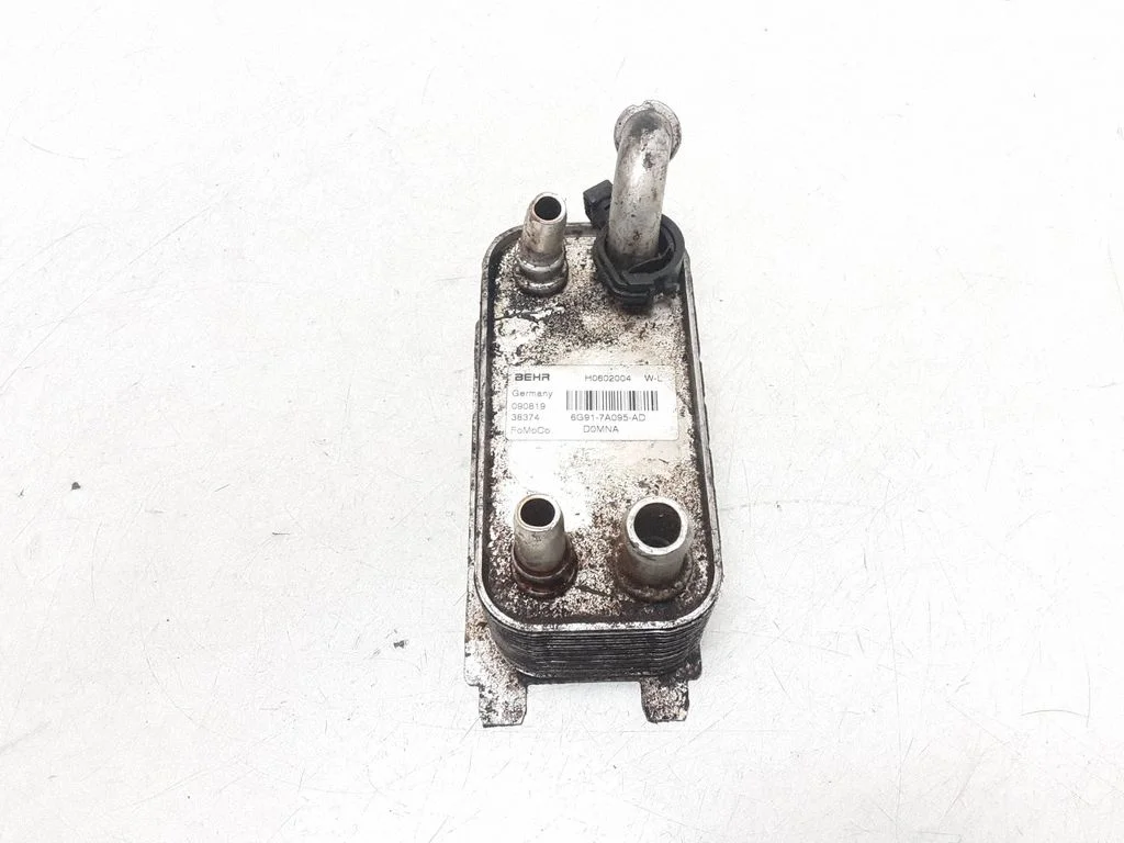 Mootoriõli radiaator 6G917A095AD