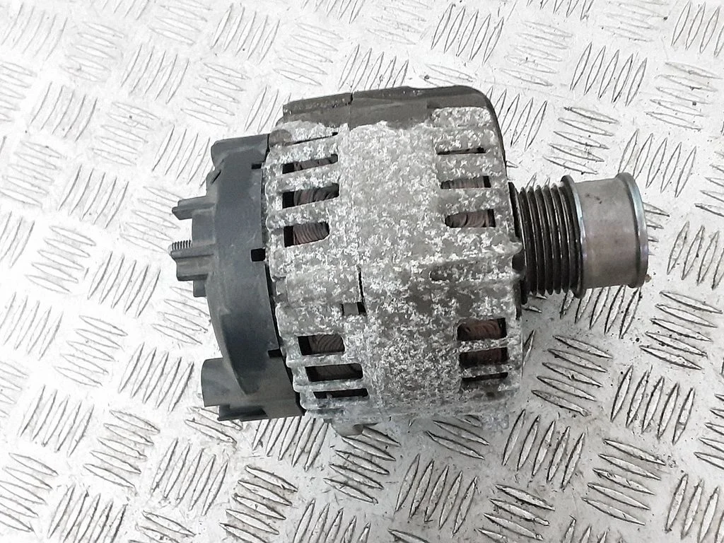 Generaator 04C903023K
