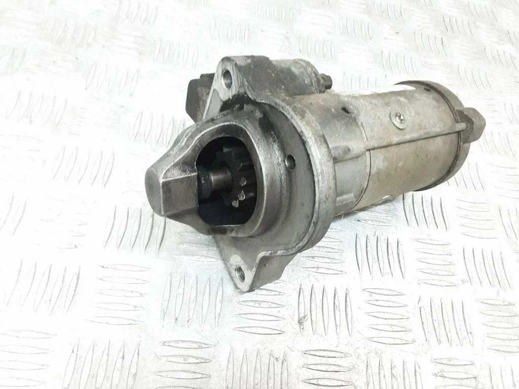 Starter motor AV6N11000GB