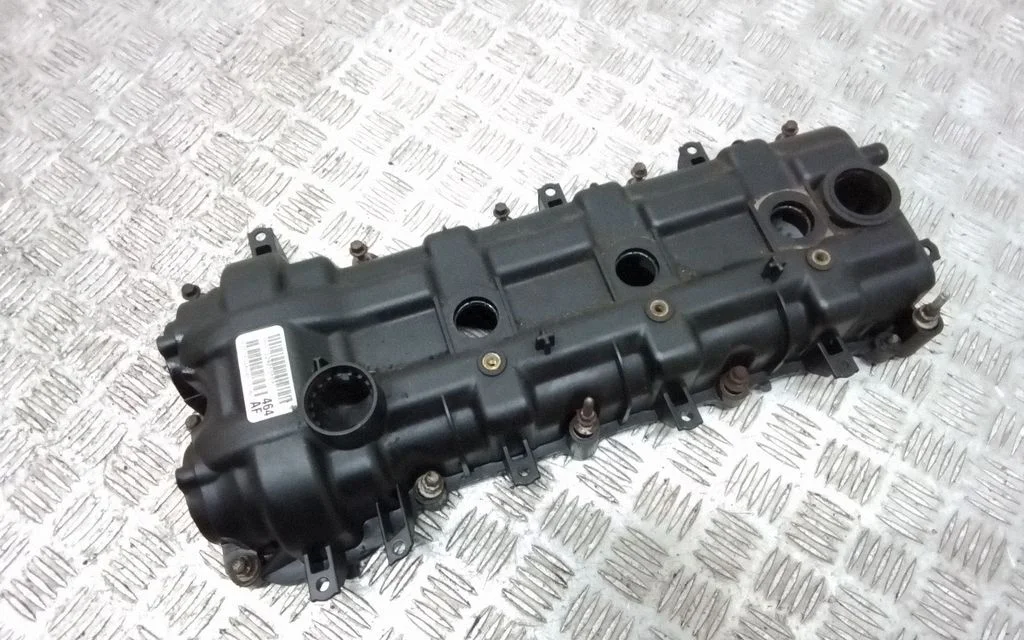 Rocker cam cover – Chrysler Town & Country V (2008-2016)