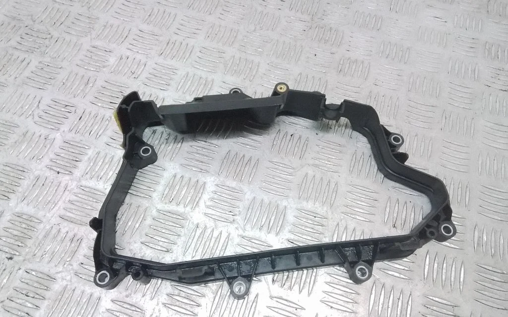 Rocker cam cover – Nissan Navara D40 (2004-2015)