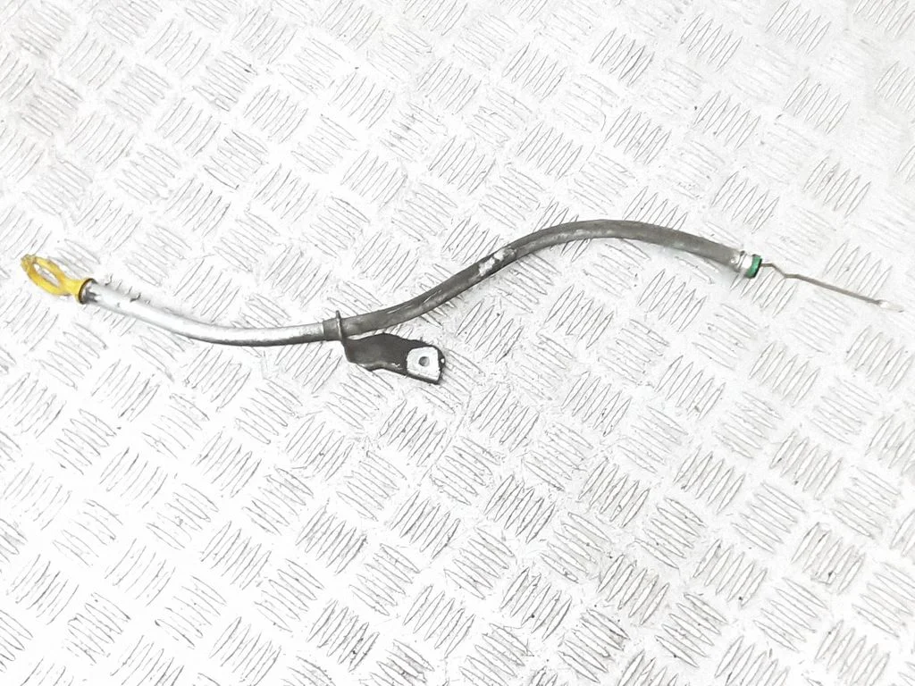 Oil level dip stick – Volvo V70 (2005-2008)