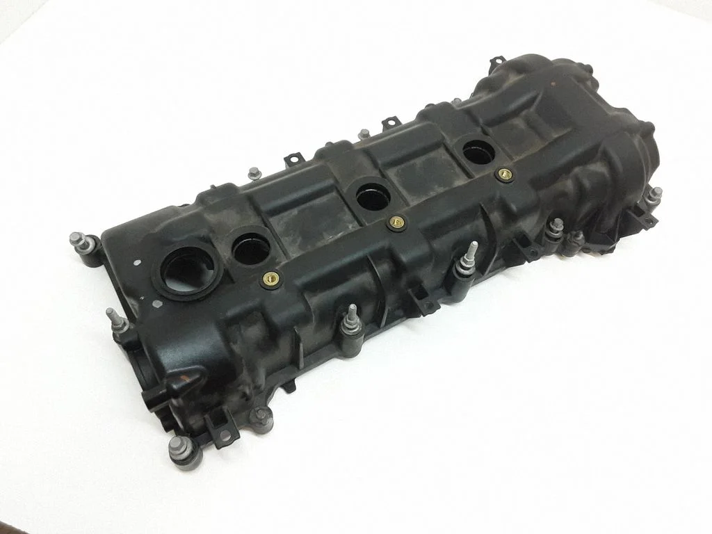Rocker cam cover – Dodge Challenger (2008-2023)