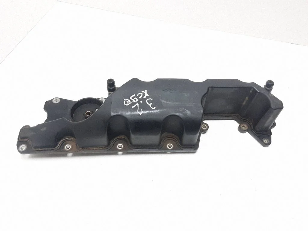 Rocker cam cover – Volvo XC90 (2007-2014)