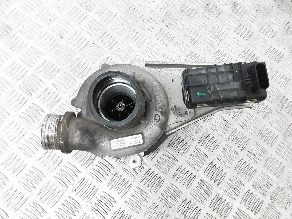 Turbocharger 30757080