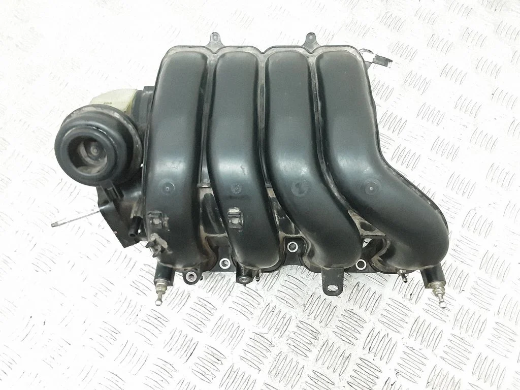 Intake manifold – front