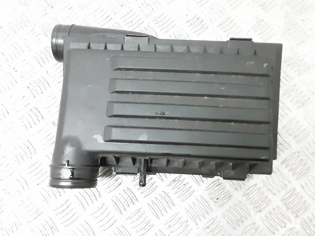 Õhufiltri korpus 04E129611G
