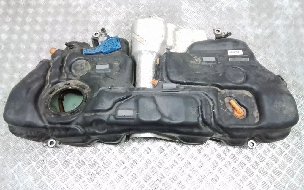 Zbiornik paliwa – Volvo S90, V90 (2016-)