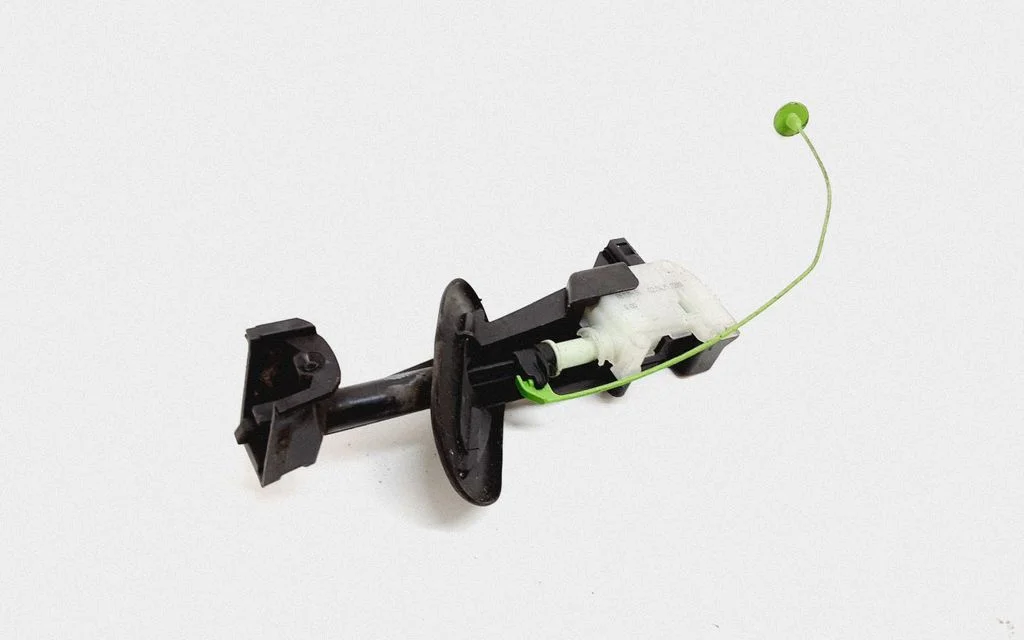 Fuel tank cap lock – Volvo V60 (2011-2013)