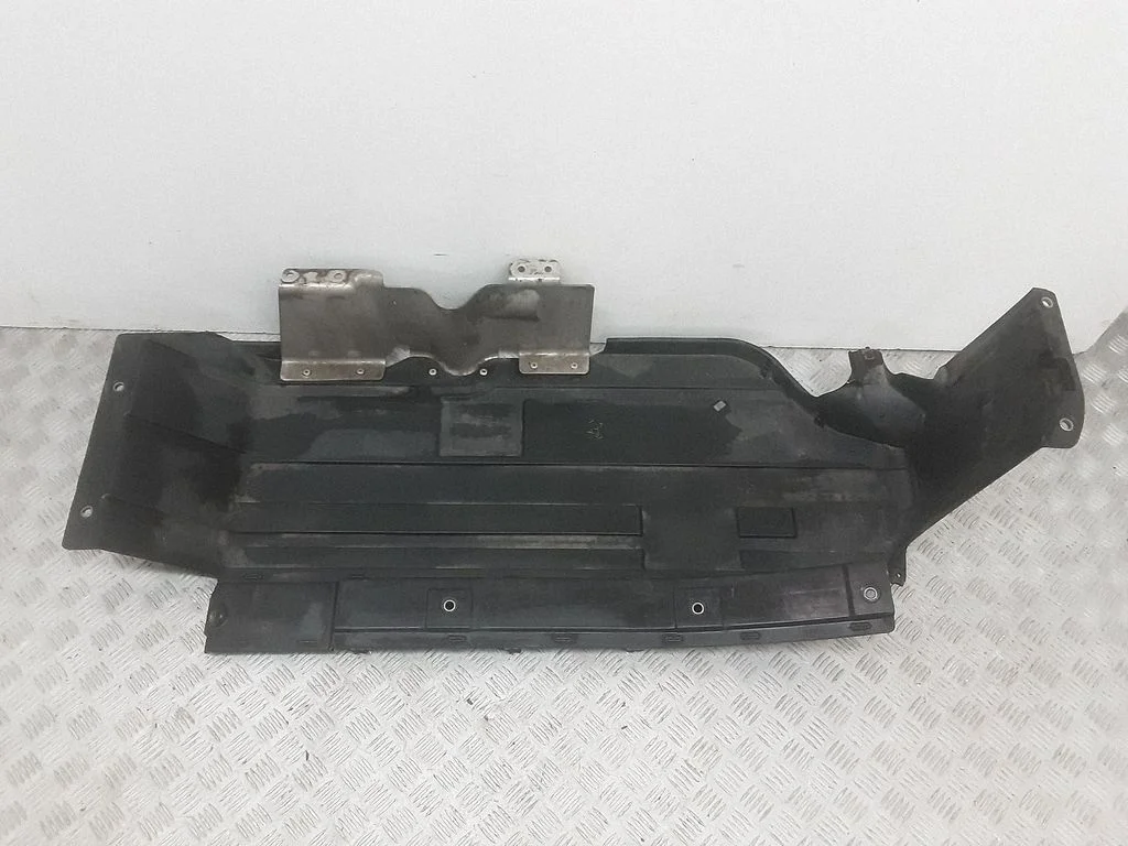 Fuel tank bottom protection – BMW X5 E53 (1999-2006)
