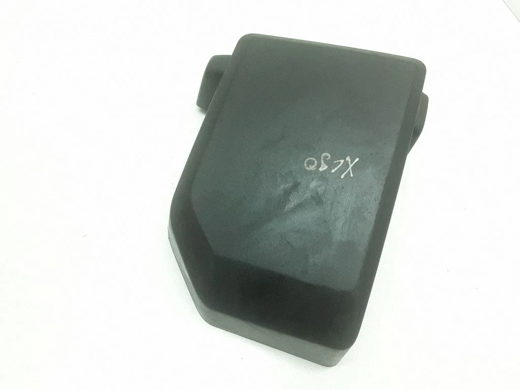 Air filter box cover – Volvo XC90 (2007-2014)