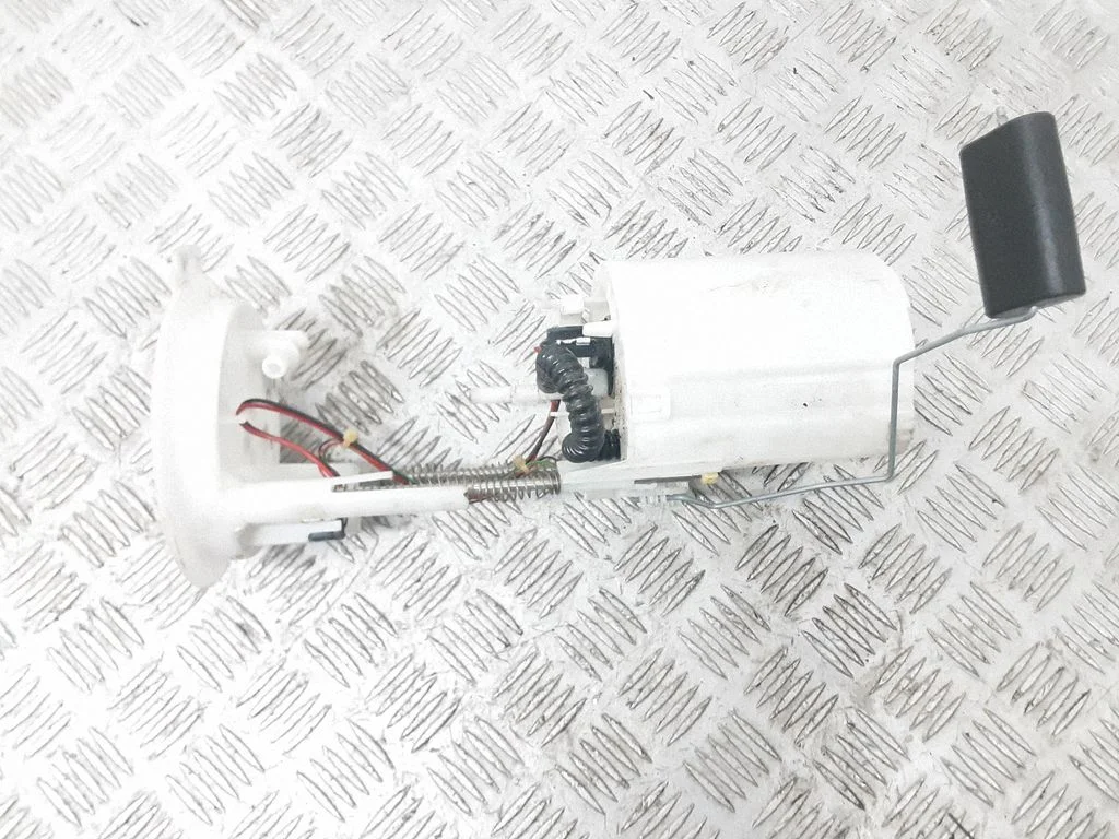 In-tank fuel pump – Audi RS Q3 (2013-2018)