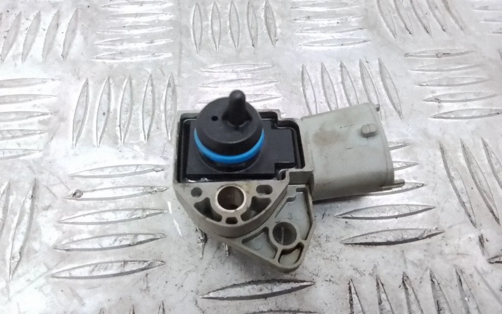 Fuel pressure sensor – Volvo XC60 (2009-2013)