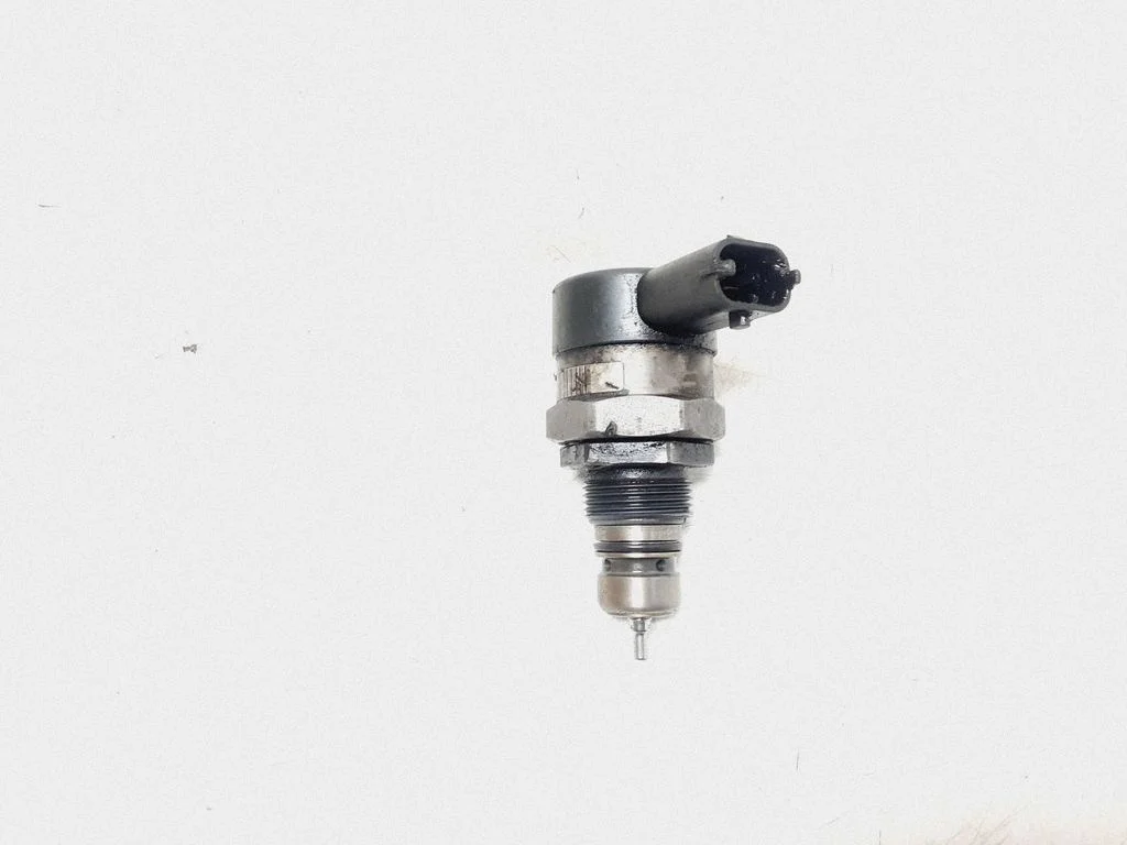 Regulator ciśnienia paliwa – Volvo S80 (2007-2013)