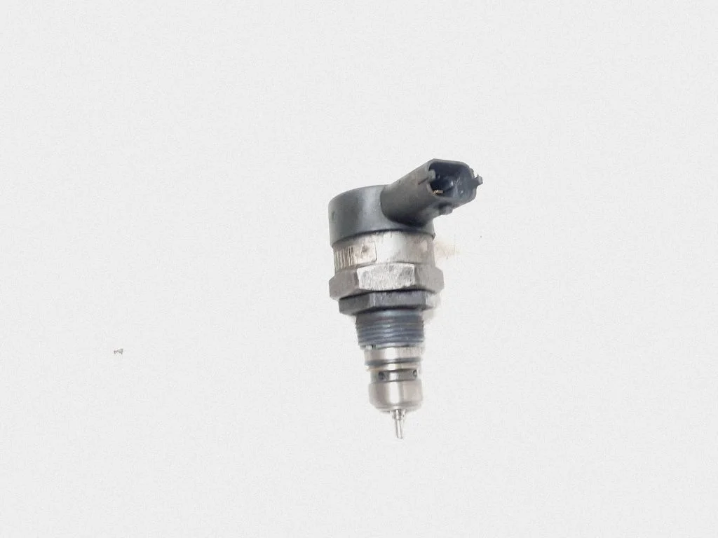 Regulator ciśnienia paliwa – Volvo S80 (2007-2013)