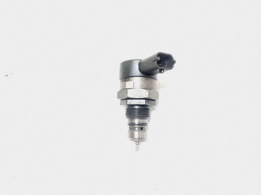 Regulator ciśnienia paliwa – Volvo S80 (2007-2013)