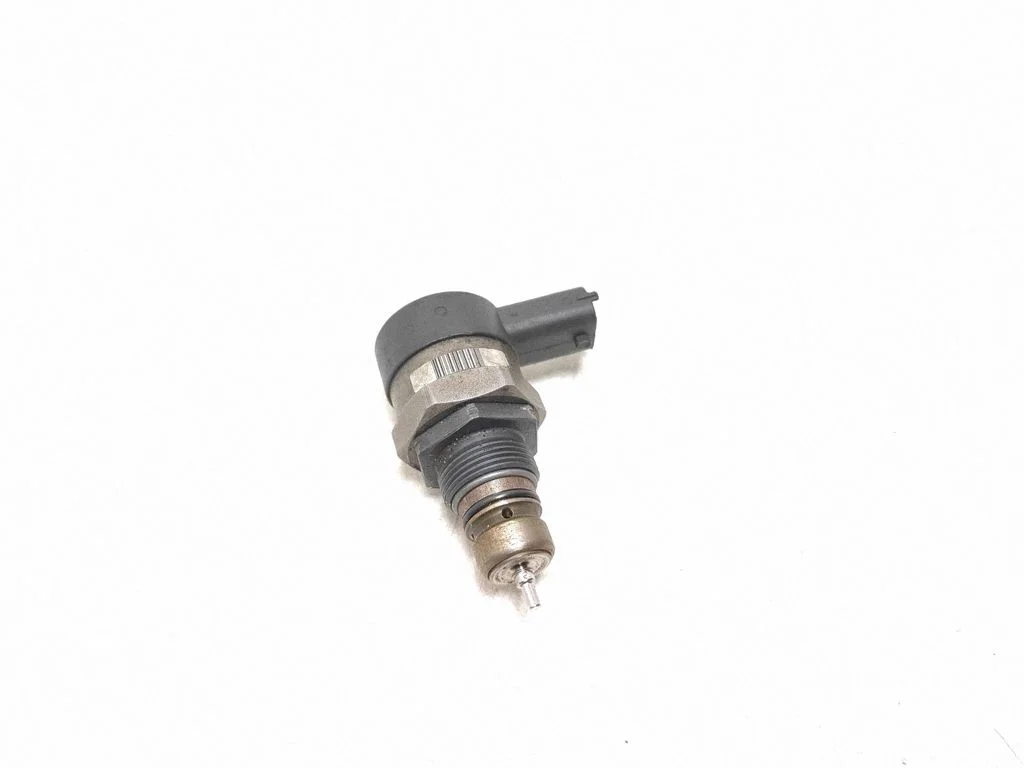 Regulator ciśnienia paliwa – Volvo S80 (2007-2013)
