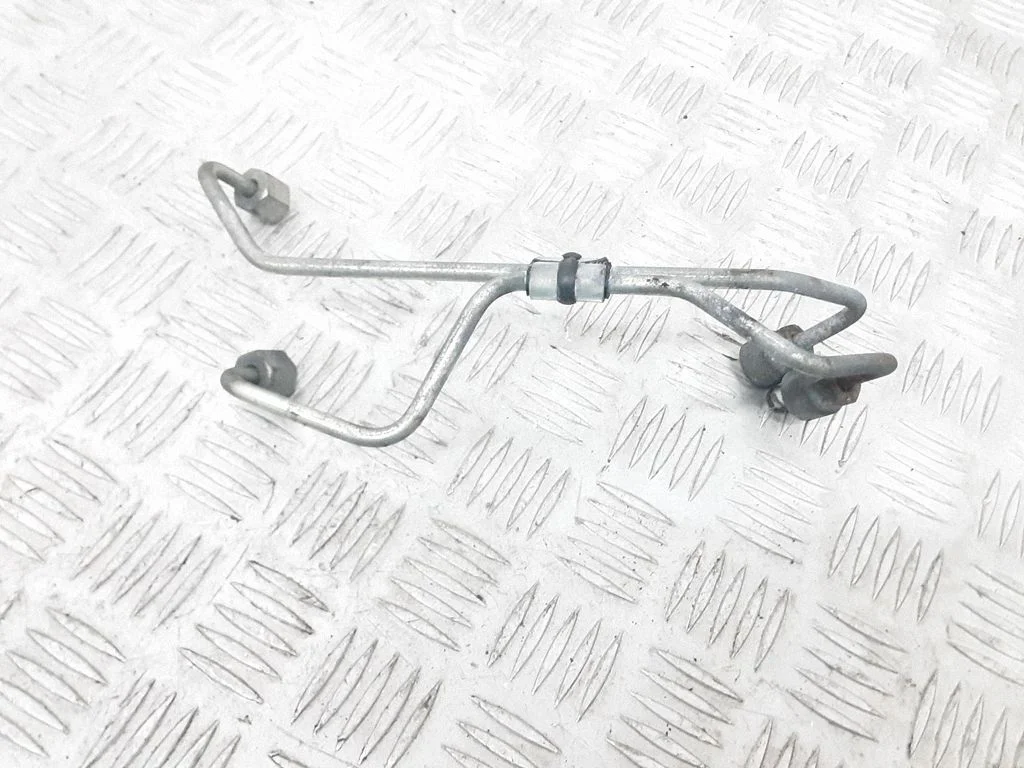 Fuel injector supply line/pipe – Volvo S60 (2011-2013)