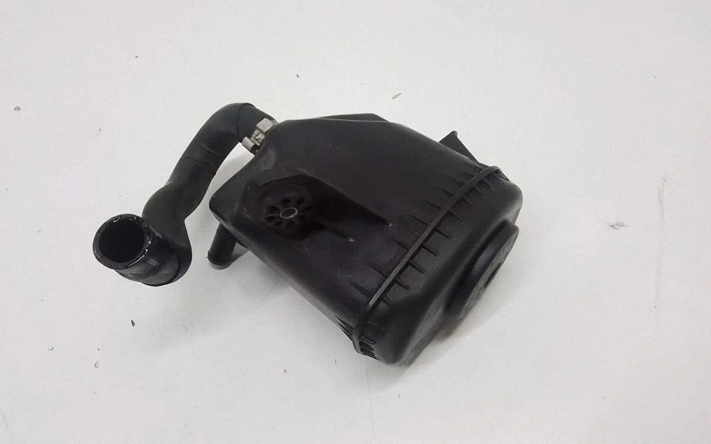 Roolivõimendi vedelikupaak – BMW 7-seeria F01 F02 F03 F04 (2008-2016)