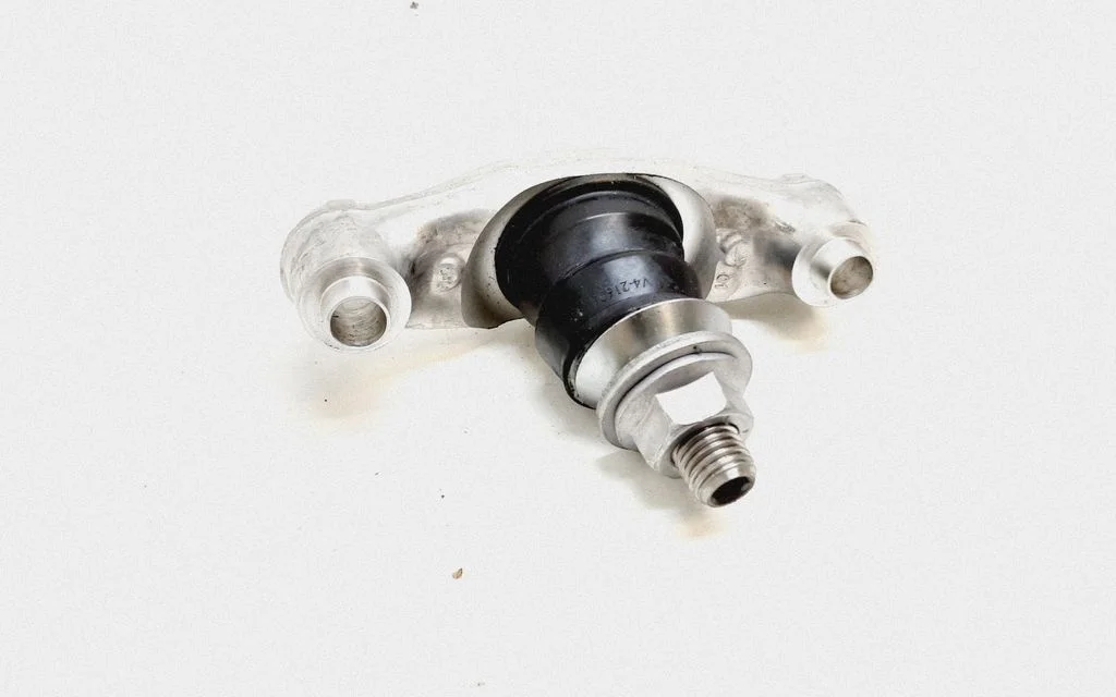 Front ball joint – Volvo S90, V90 (2016-)