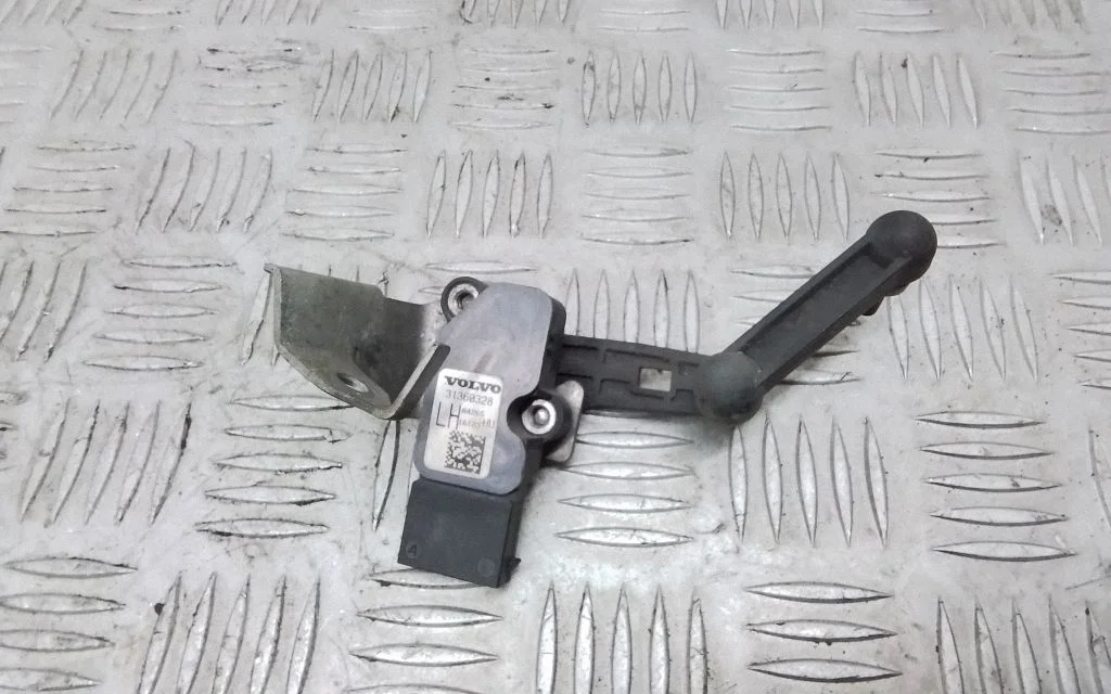 Headlight/headlamp level sensor – Volvo S90, V90 (2016-)