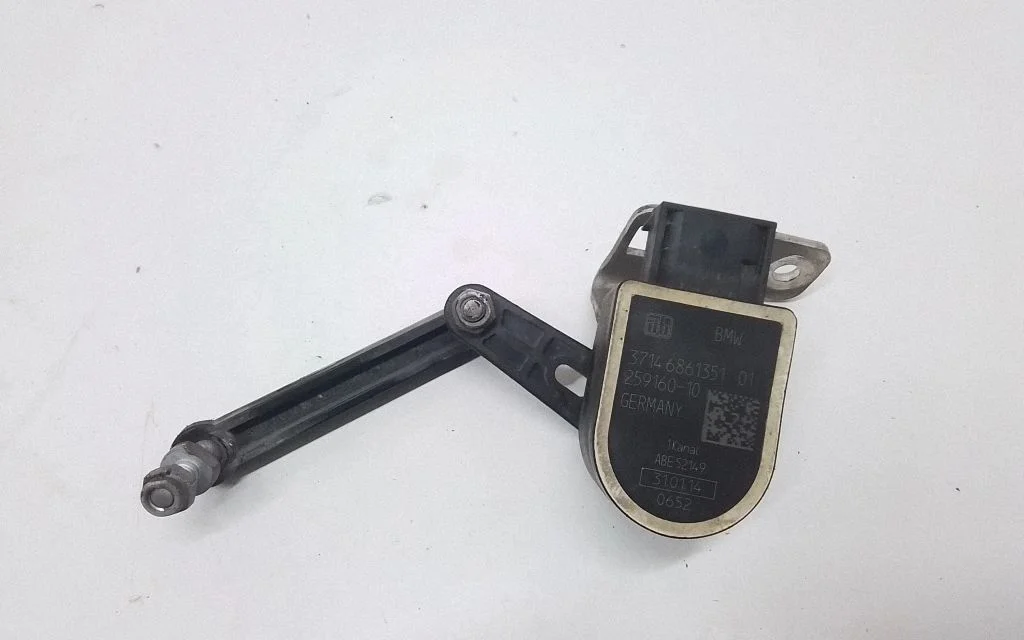 Headlight/headlamp level sensor – BMW 7 Series F01 F02 F03 F04 (2008-2016)