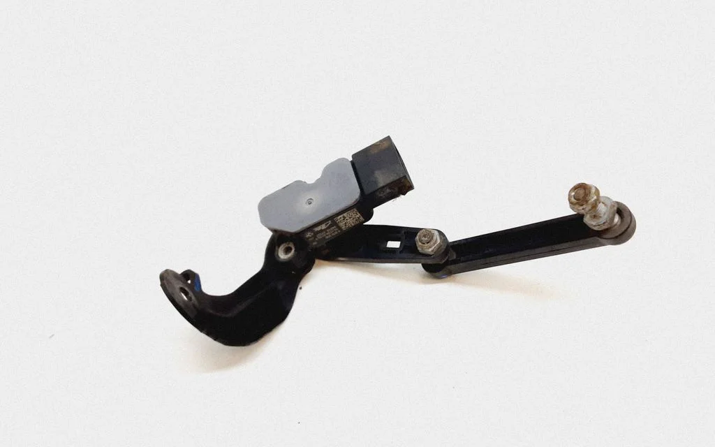 Headlight/headlamp level sensor – BMW X5 F15 (2013-2017)
